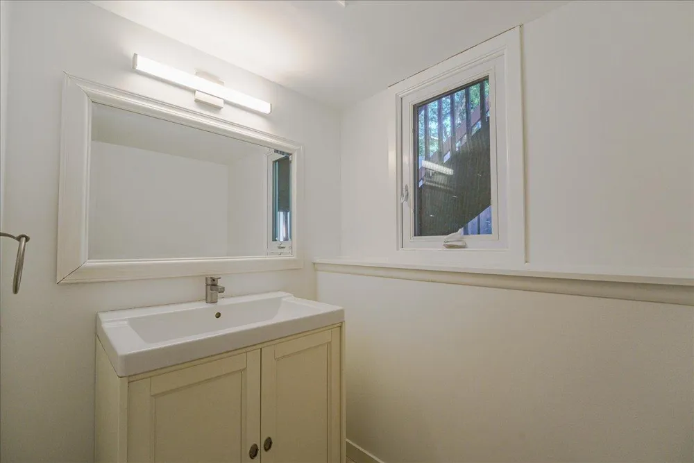 312 Griffit Street Edina, MN 55343