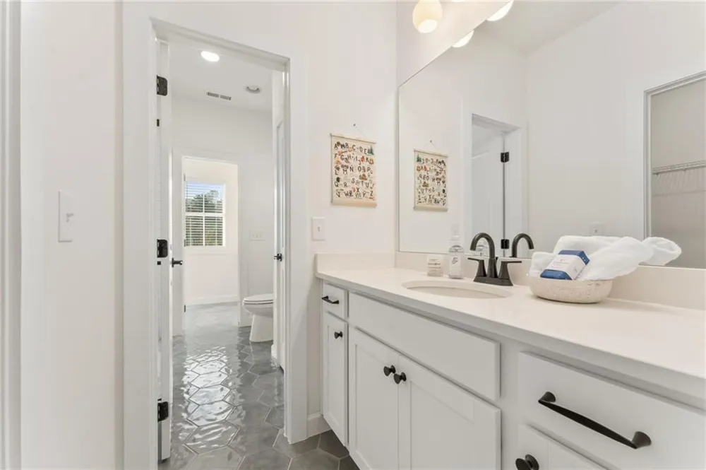2714 Byess Court Marietta, GA 30064