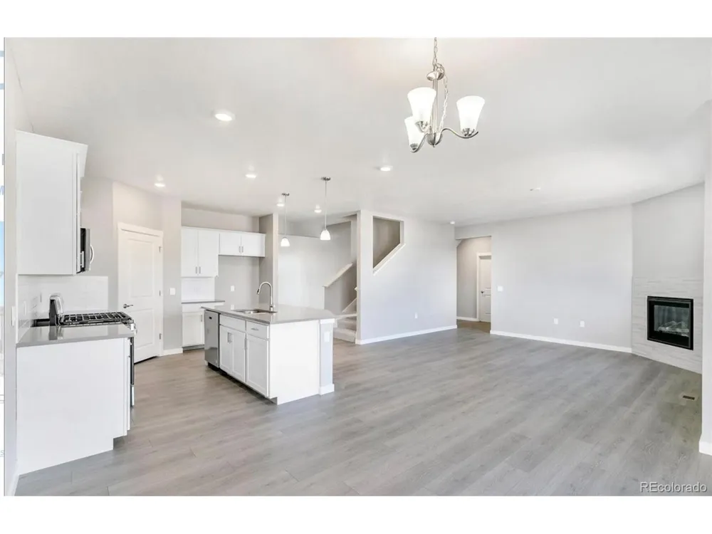 17951 Sky Pilot Lane Parker, CO 80134