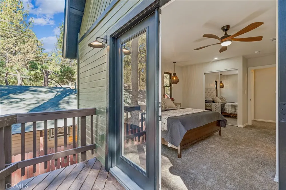 904 Angeles Big Bear City, CA 92314