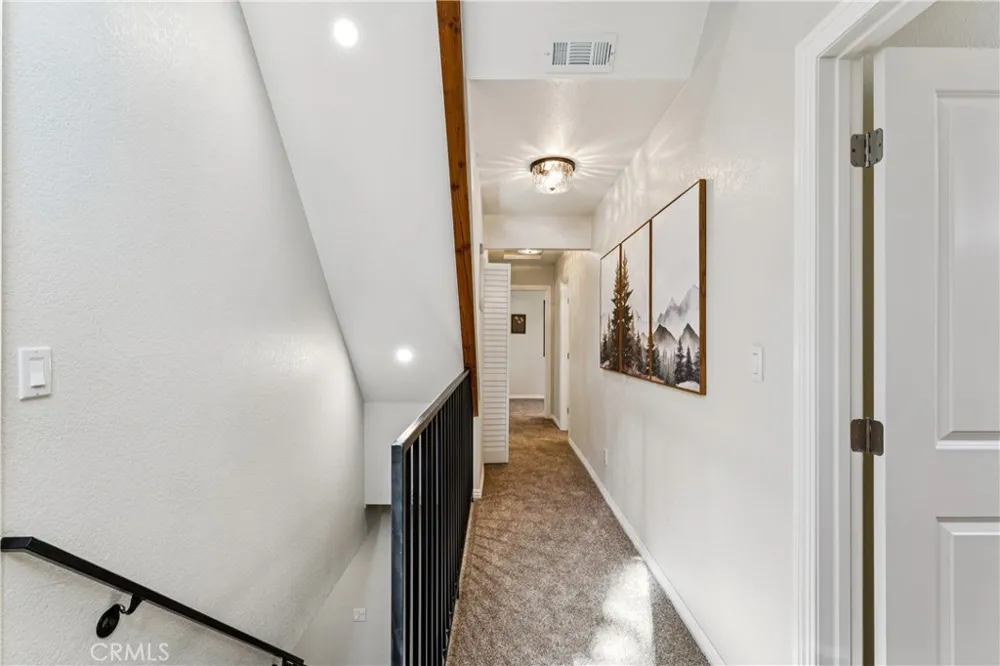 904 Angeles Big Bear City, CA 92314