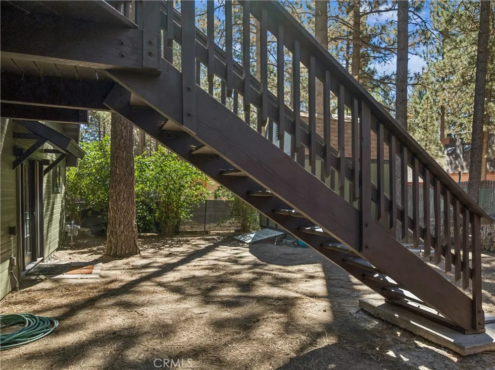 904 Angeles Big Bear City, CA 92314