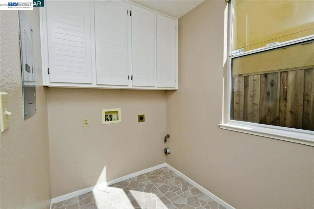 331 Jade Ct. San Ramon, CA 94582