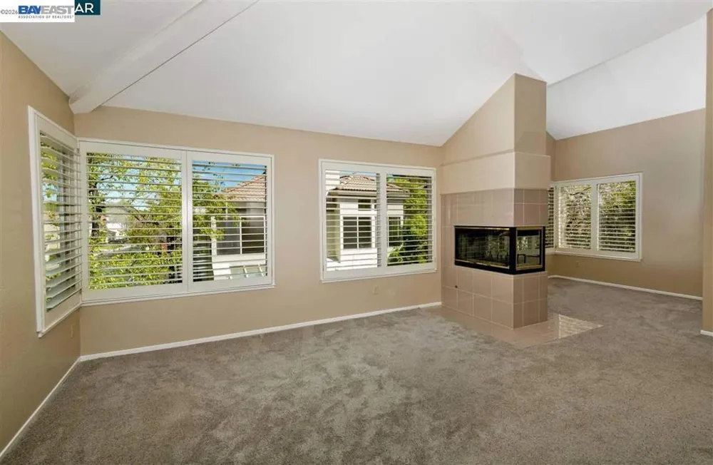 331 Jade Ct. San Ramon, CA 94582