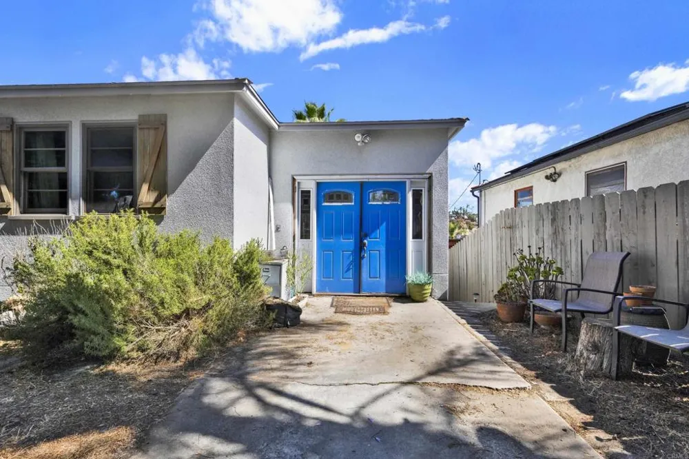 7008 Hybeth Drive La Mesa, CA 91941