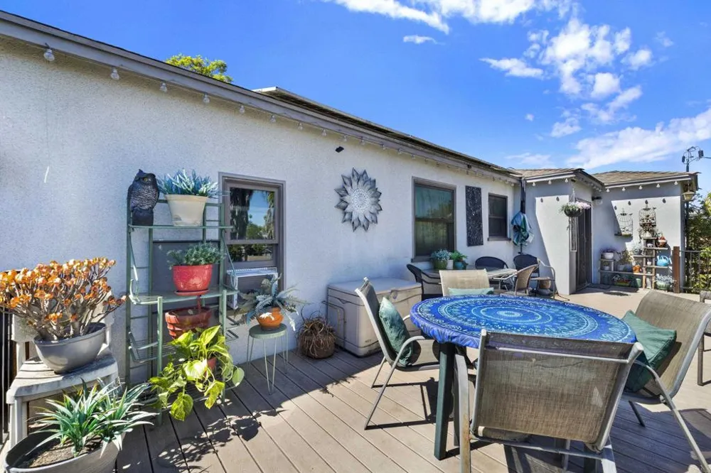 7008 Hybeth Drive La Mesa, CA 91941