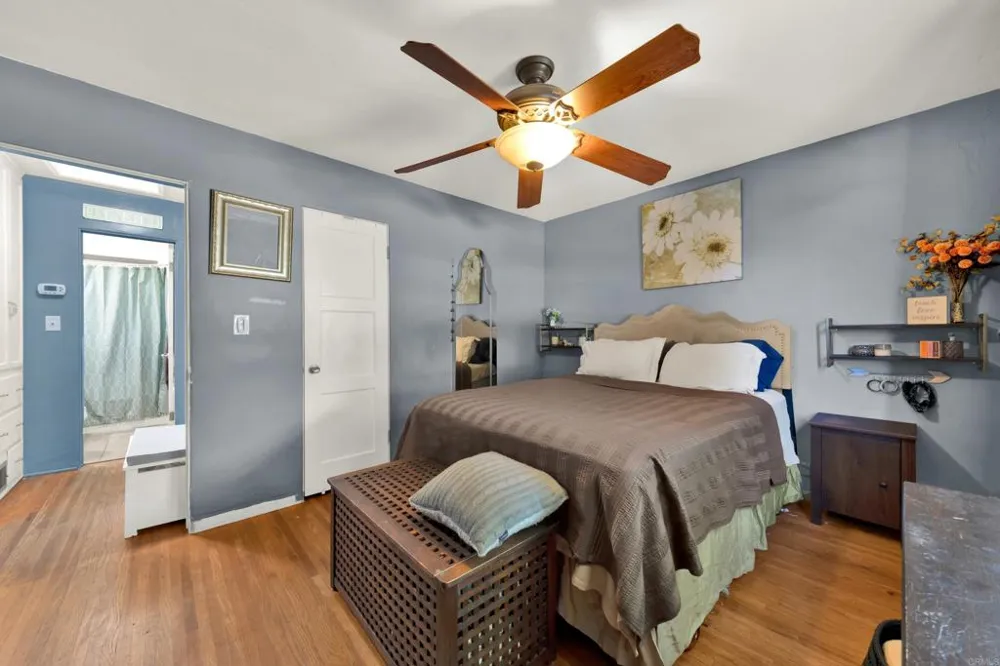 7008 Hybeth Drive La Mesa, CA 91941
