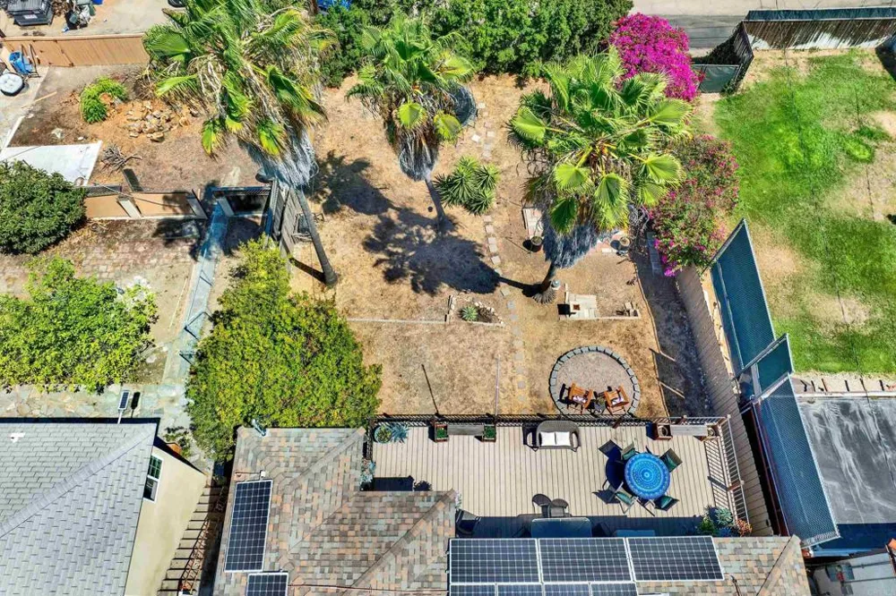 7008 Hybeth Drive La Mesa, CA 91941