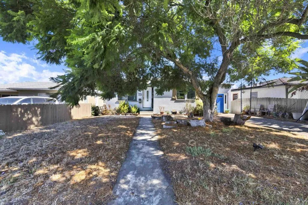 7008 Hybeth Drive La Mesa, CA 91941