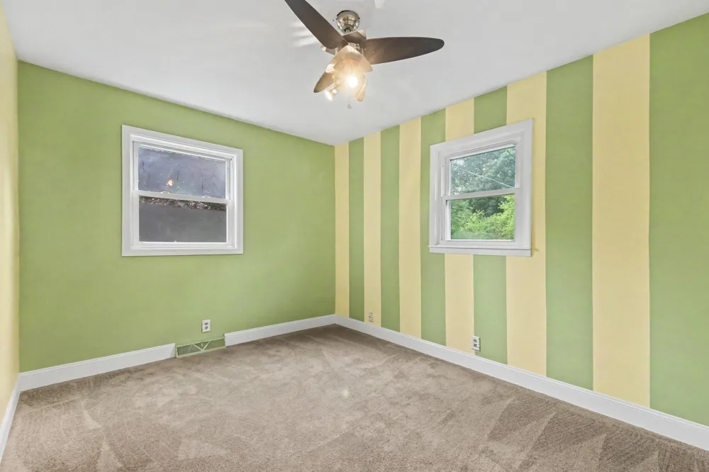 15415 Simmons Avenue NE Cedar Springs, MI 49319