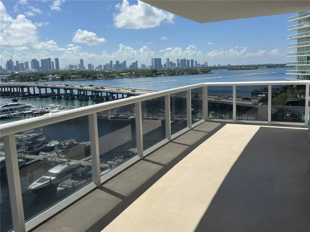 400 Alton Rd #901 Miami Beach, FL 33139