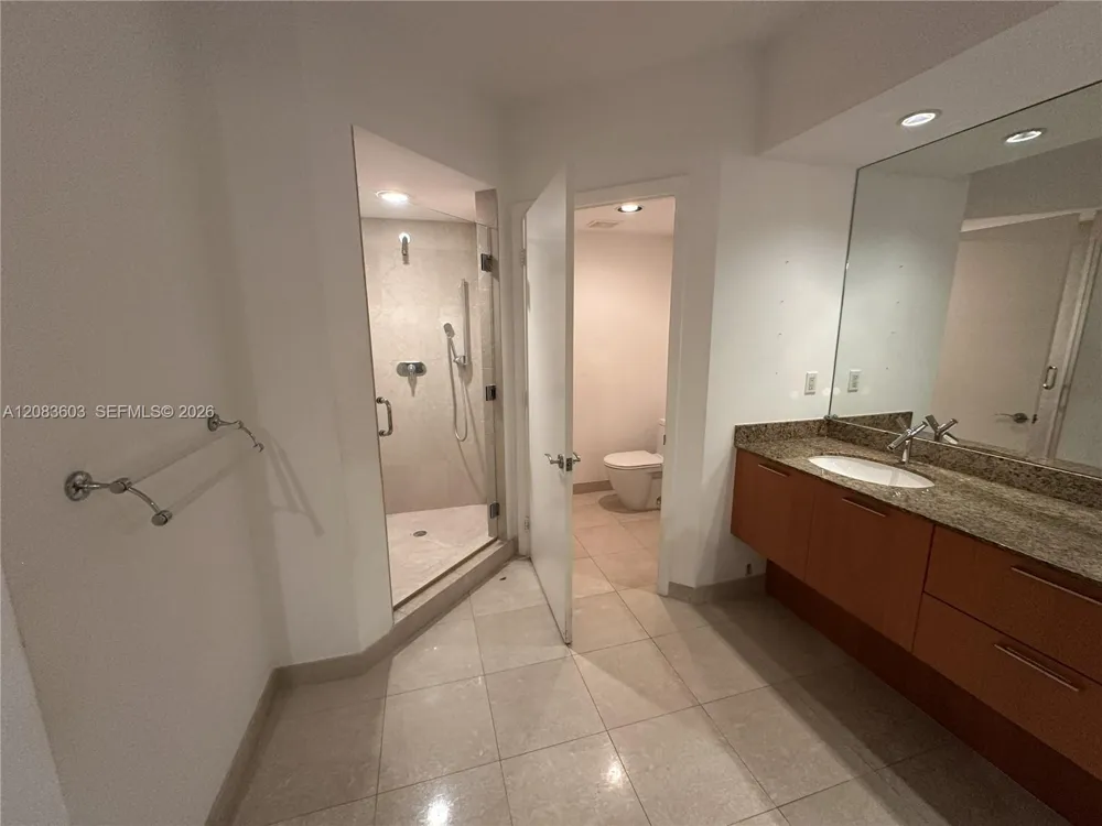 400 Alton Rd #901 Miami Beach, FL 33139