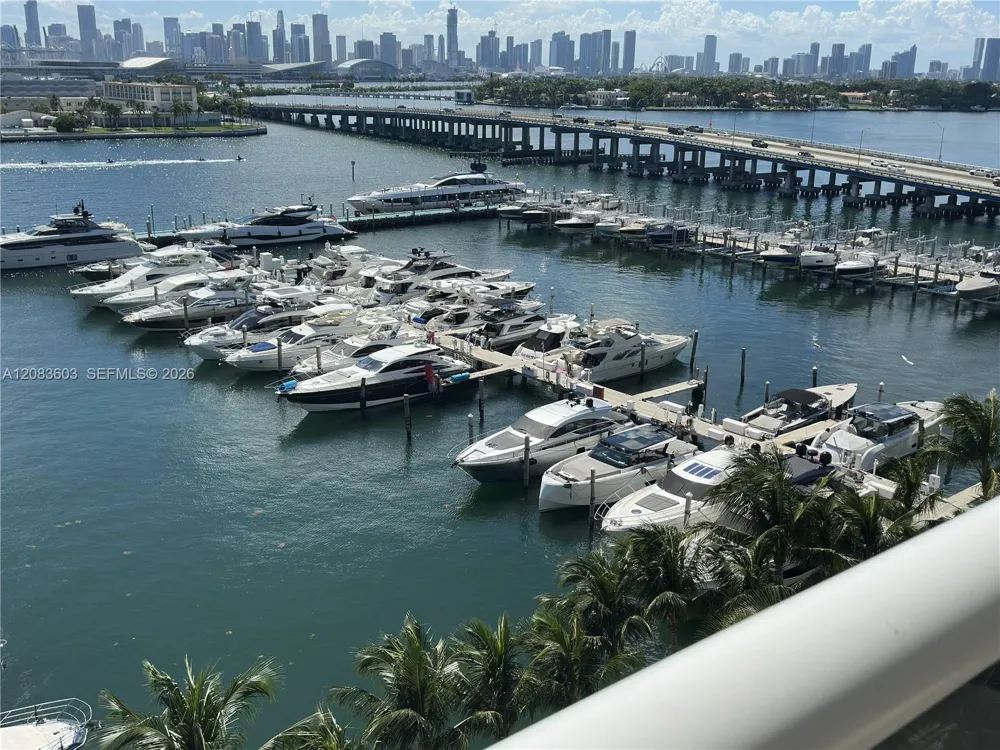 400 Alton Rd #901 Miami Beach, FL 33139