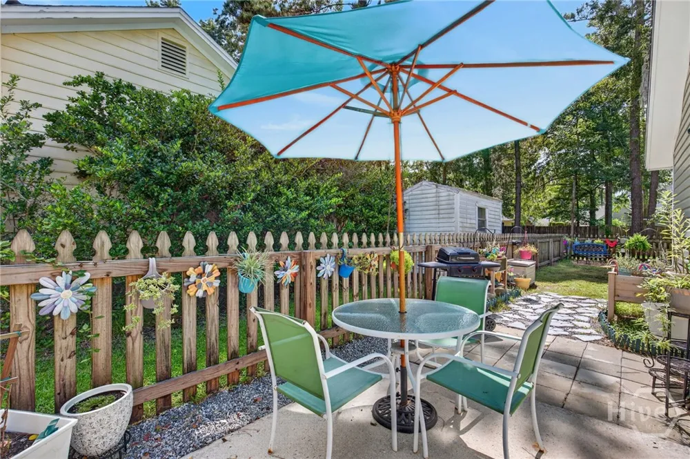 107 W White Hawthorne Drive Savannah, GA 31419