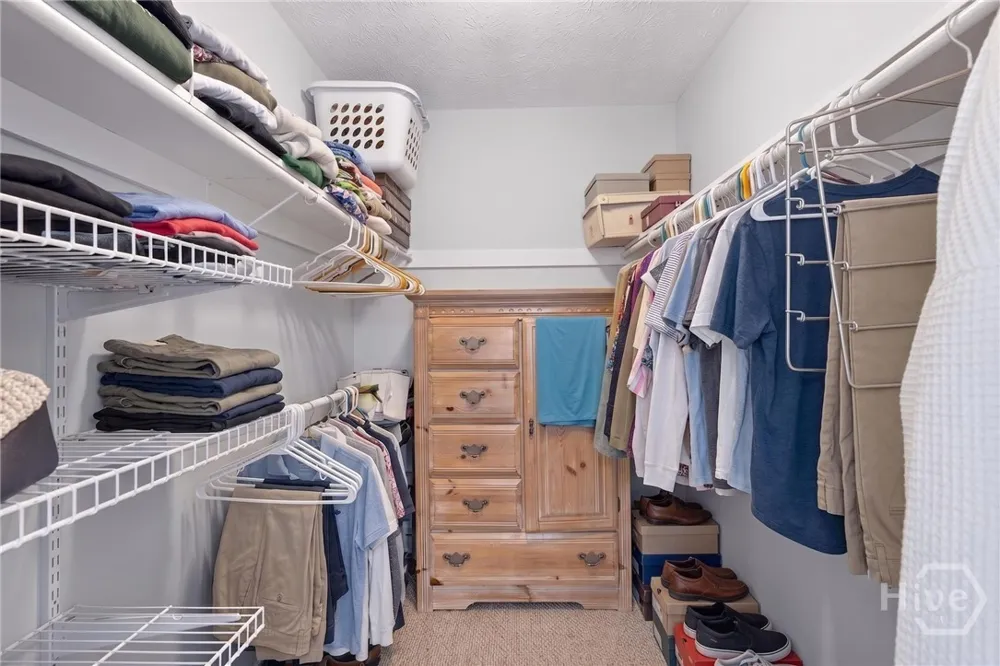 107 W White Hawthorne Drive Savannah, GA 31419