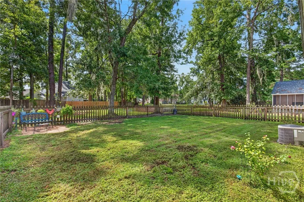 107 W White Hawthorne Drive Savannah, GA 31419