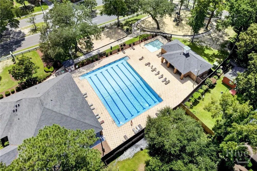 107 W White Hawthorne Drive Savannah, GA 31419