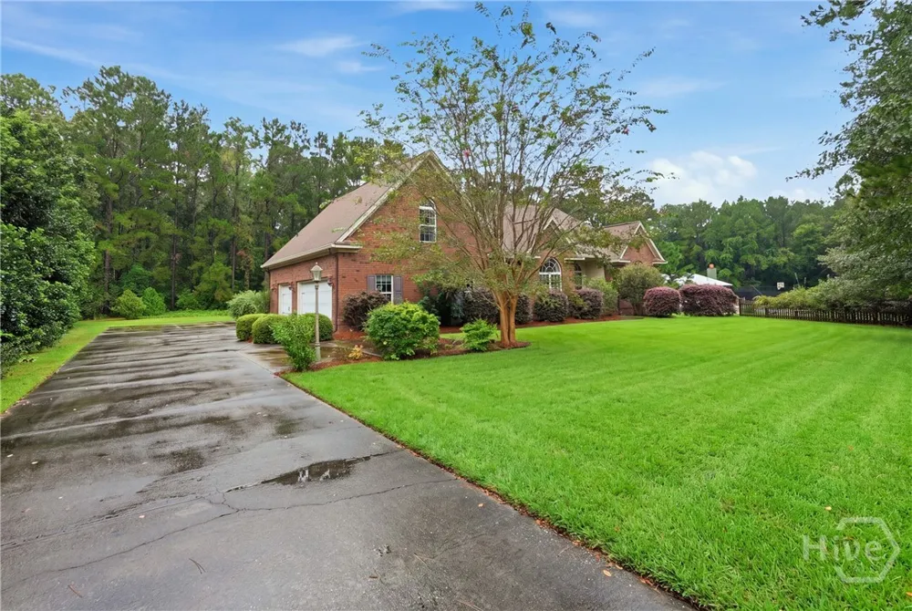 141 Saint Catherine Circle Richmond Hill, GA 31324