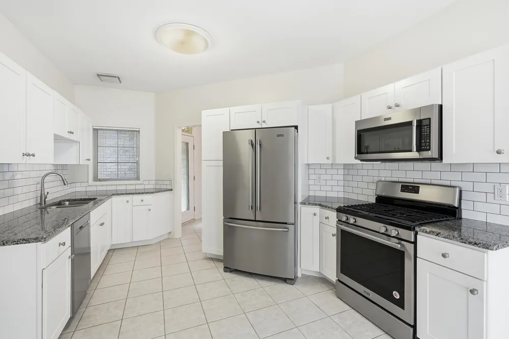 10513 Ontario Drive Winfield, IN 46307