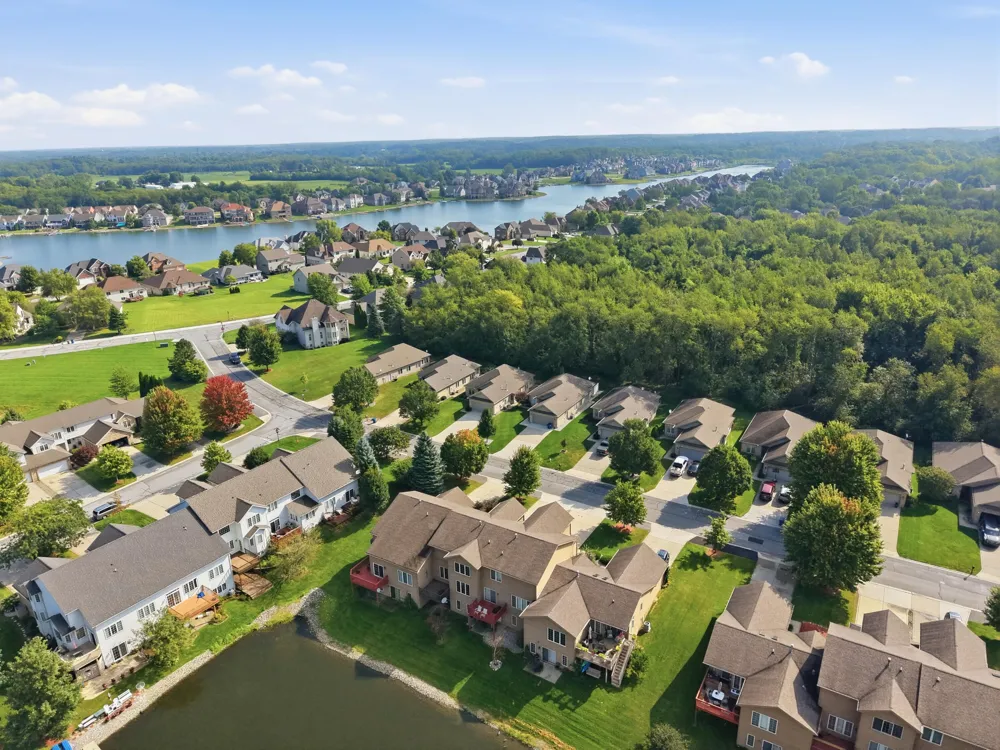 10513 Ontario Drive Winfield, IN 46307