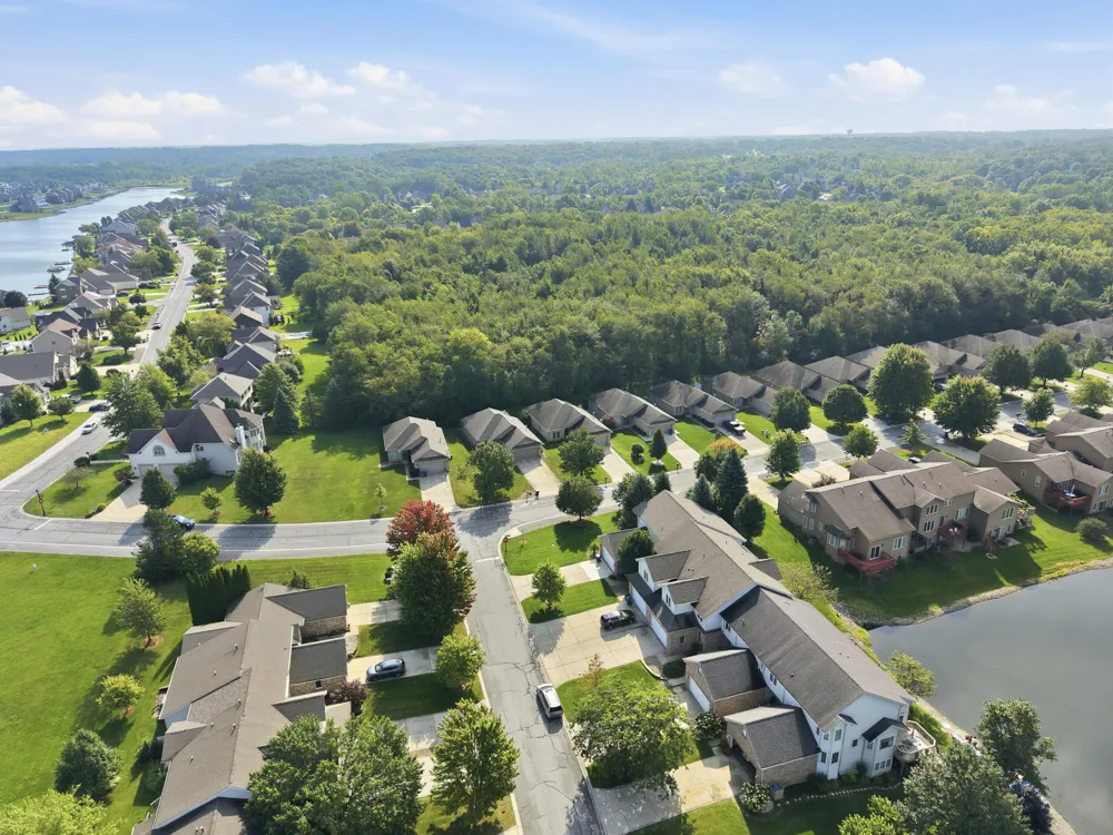 10513 Ontario Drive Winfield, IN 46307