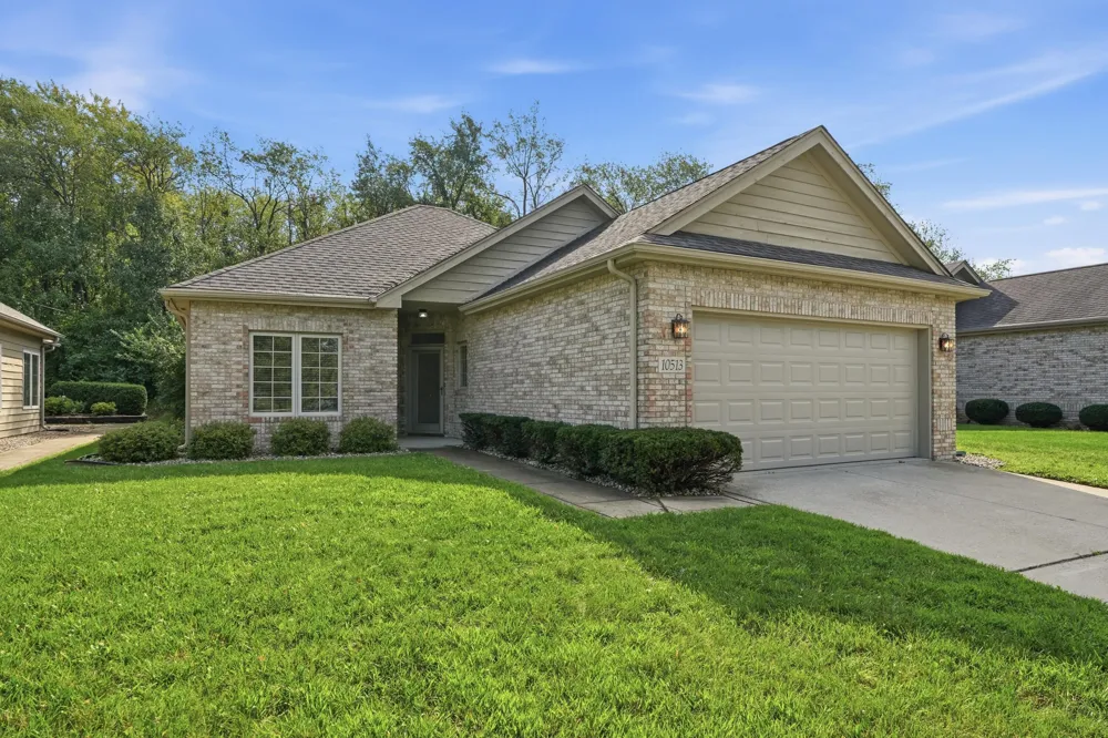 10513 Ontario Drive Winfield, IN 46307
