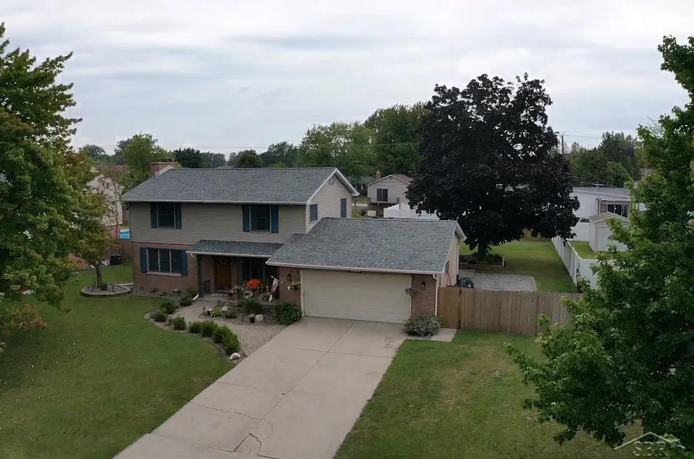 3351 Parkway Drive Monitor Charter Township, MI 48706