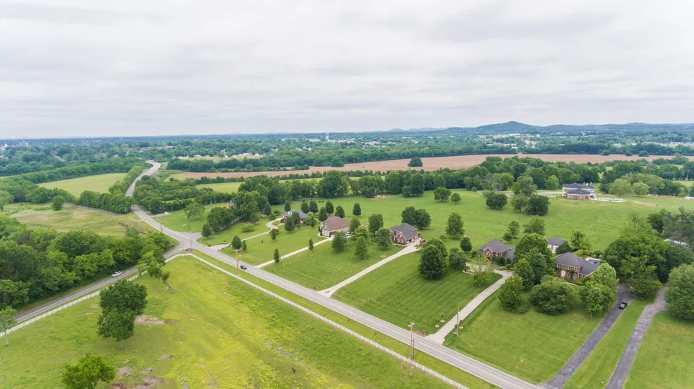 1413 Highway 130 E Shelbyville, TN 37160