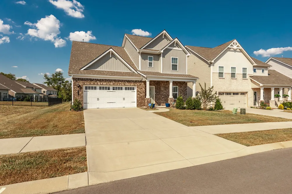 416 Mattieton Ln Gallatin, TN 37066