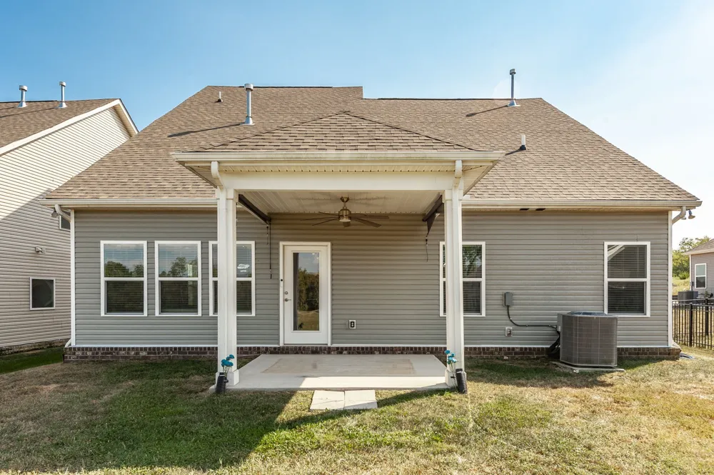 416 Mattieton Ln Gallatin, TN 37066