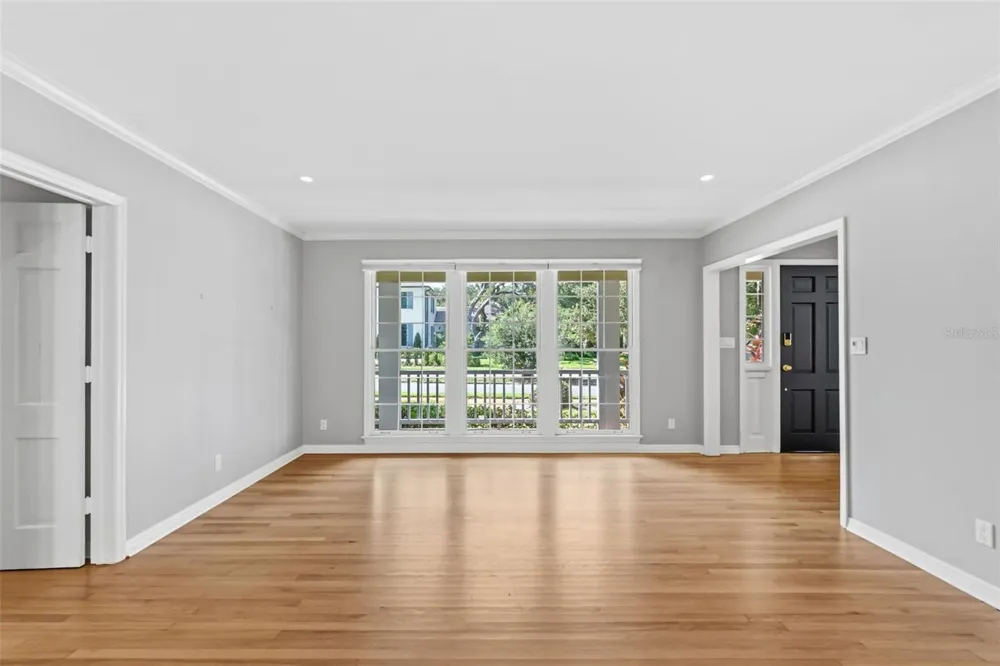 1585 SOUTH DRIVE Sarasota, FL 34239