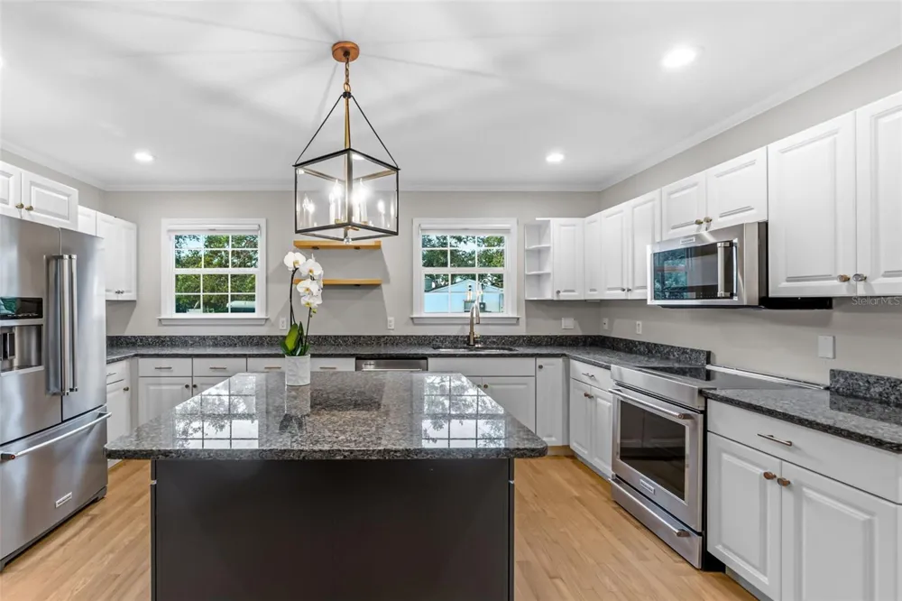 1585 SOUTH DRIVE Sarasota, FL 34239