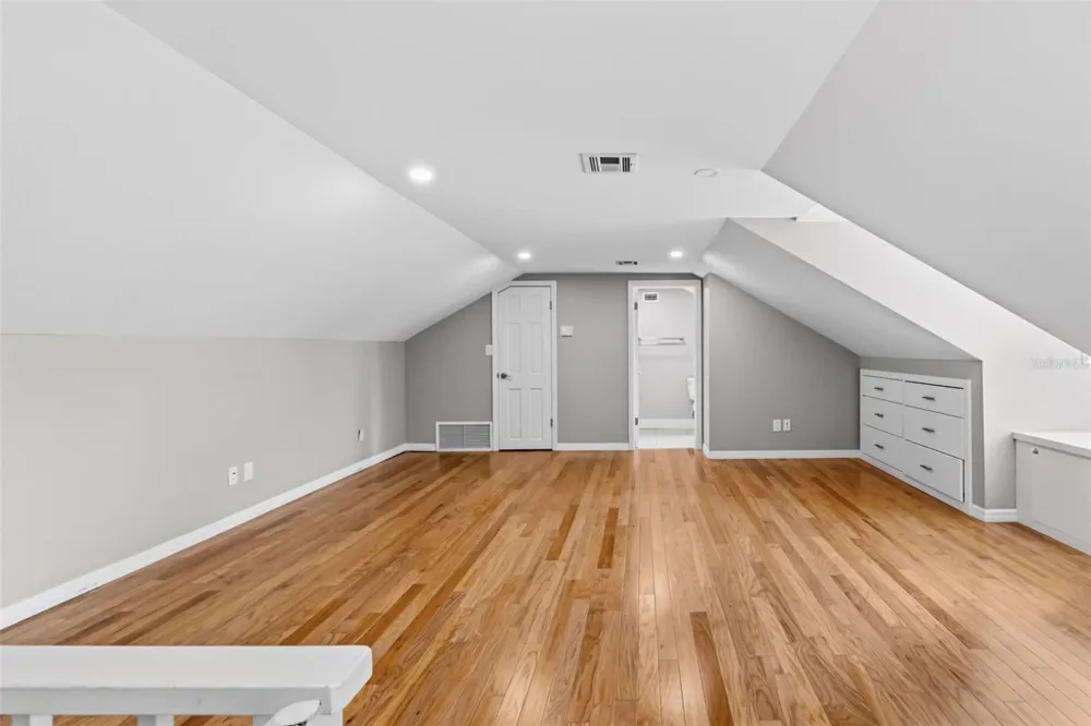 1585 SOUTH DRIVE Sarasota, FL 34239