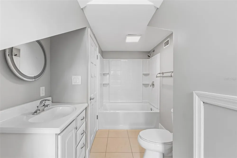 1585 SOUTH DRIVE Sarasota, FL 34239