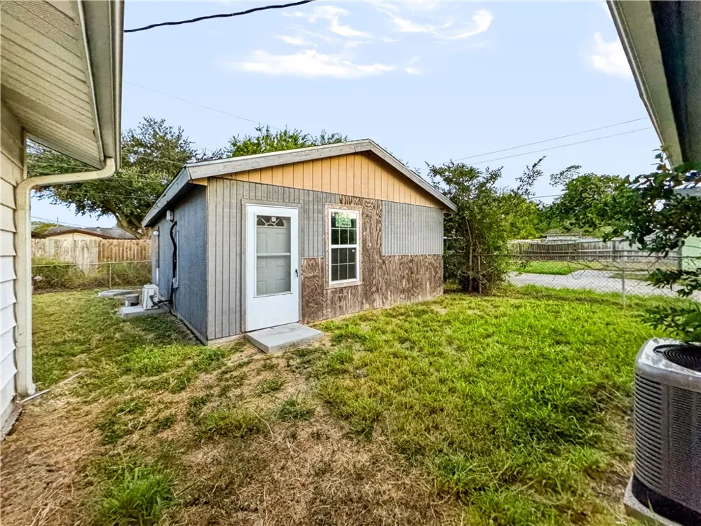 4730 Wynona Drive Corpus Christi, TX 78411
