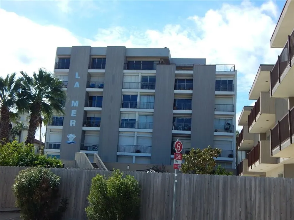 520 S Chaparral Street #204 Corpus Christi, TX 78401