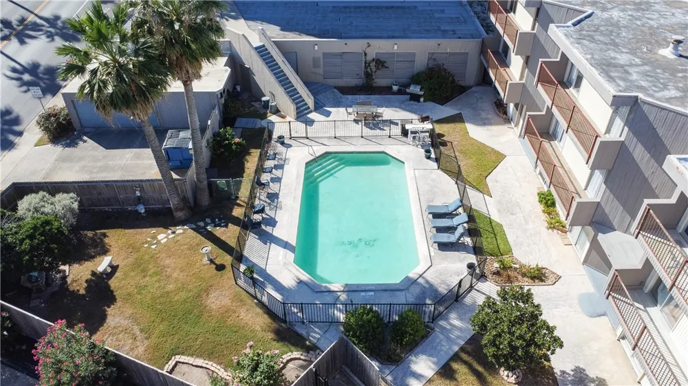 520 S Chaparral Street #204 Corpus Christi, TX 78401