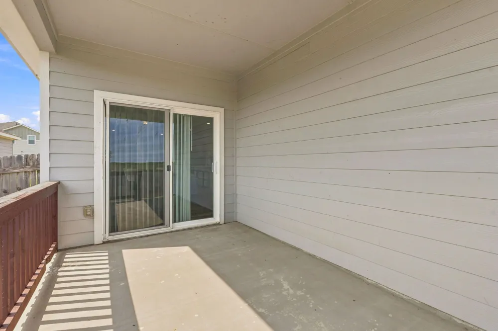 275 Shiro Drive Kyle, TX 78640