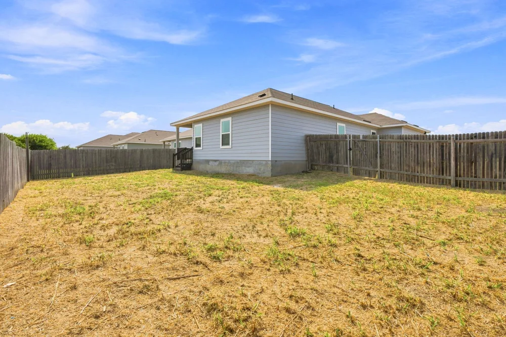 275 Shiro Drive Kyle, TX 78640