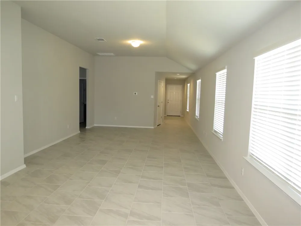 201 Stein Road Georgetown, TX 78626