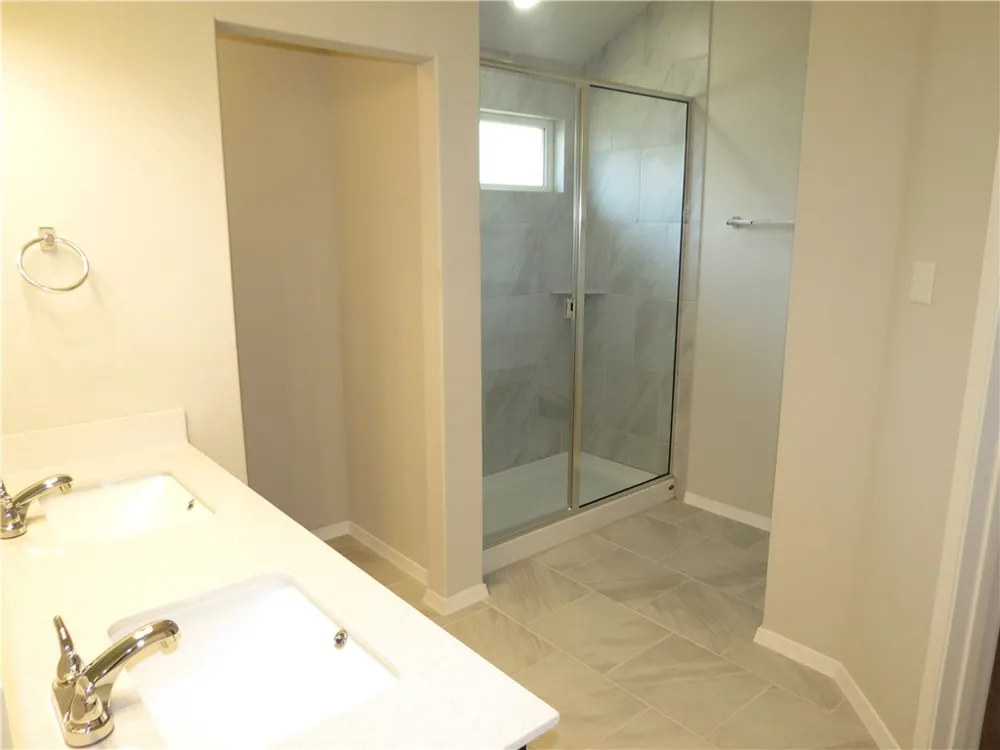 201 Stein Road Georgetown, TX 78626