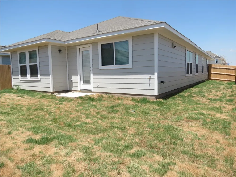 201 Stein Road Georgetown, TX 78626