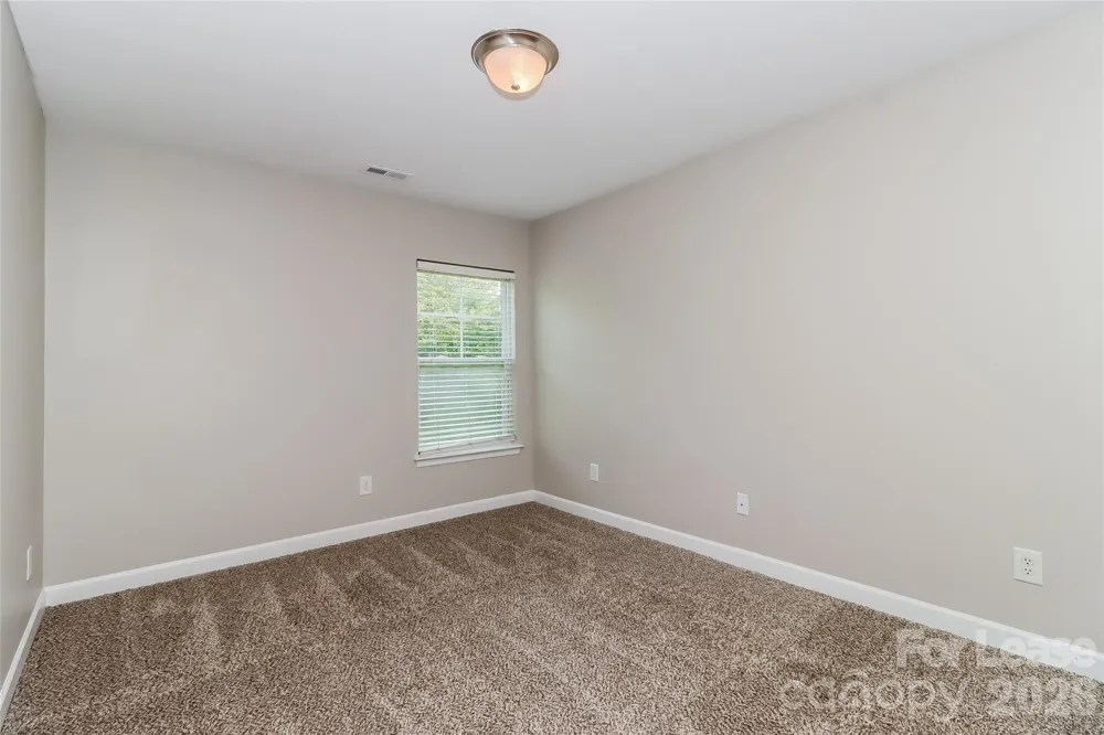 5125 Stone Park Drive Charlotte, NC 28269