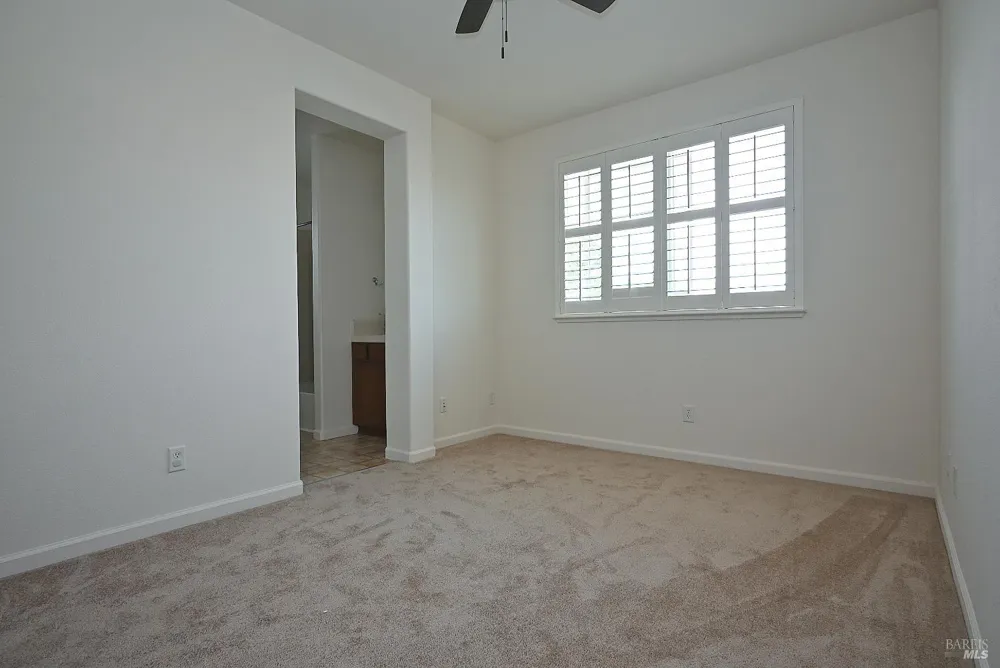 1174 Tocia Avenue Vacaville, CA 95687