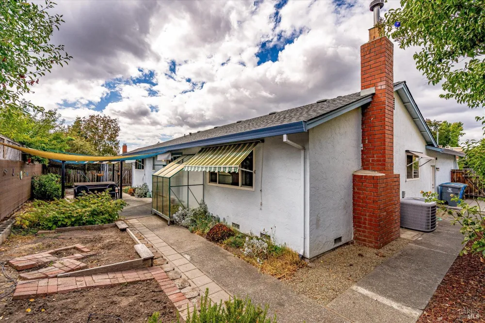 4347 Brookshire Circle Santa Rosa, CA 95405