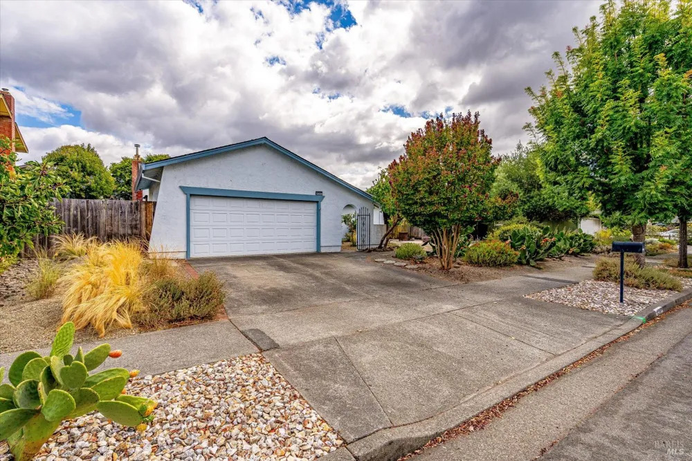 4347 Brookshire Circle Santa Rosa, CA 95405