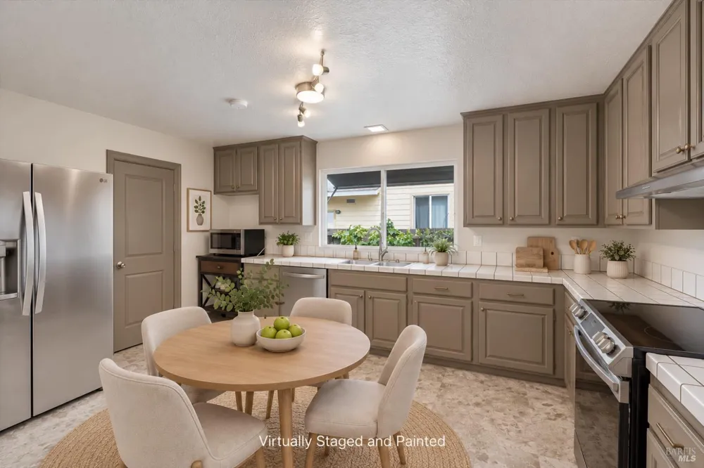 4347 Brookshire Circle Santa Rosa, CA 95405