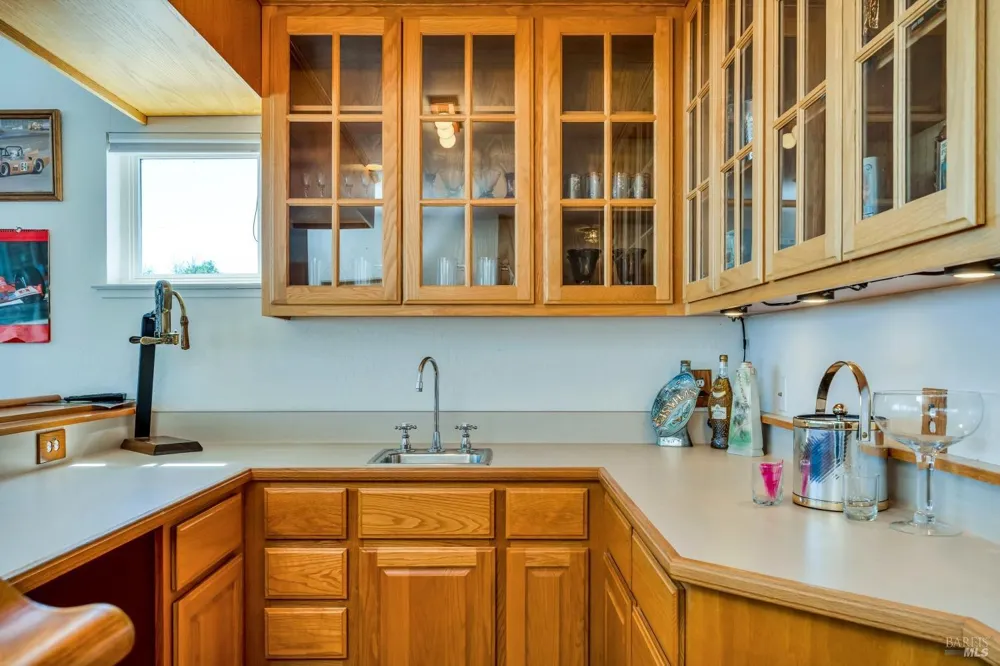 3740 Lakeshore Boulevard Lakeport, CA 95453