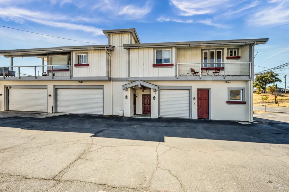 3740 Lakeshore Boulevard Lakeport, CA 95453
