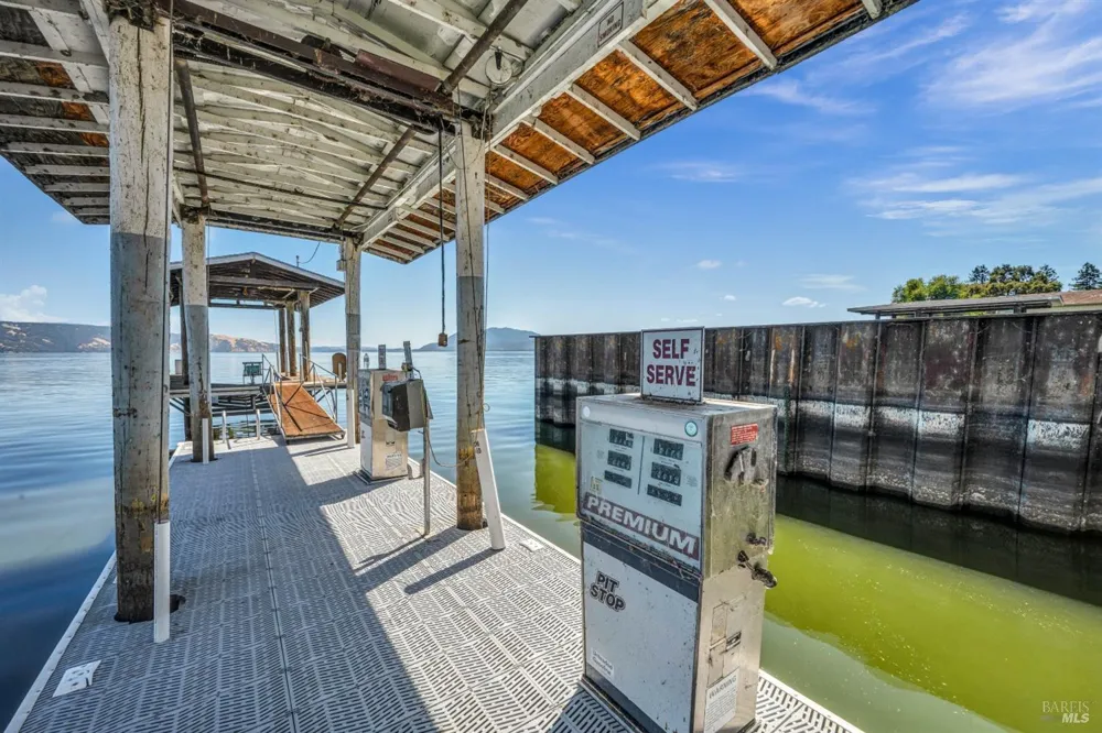 3740 Lakeshore Boulevard Lakeport, CA 95453